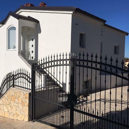 Appartamento Mara Rogoznica  Esterno foto