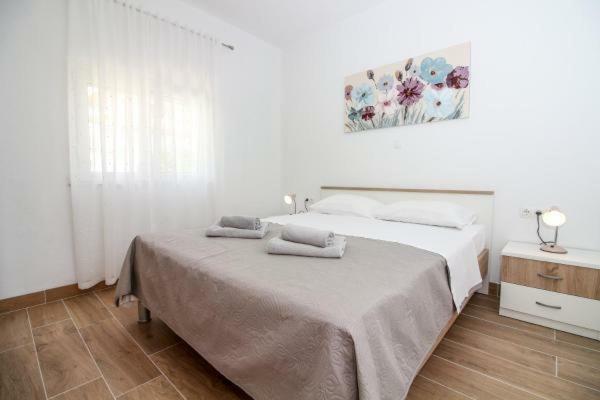 Appartamento Mara Rogoznica  Esterno foto